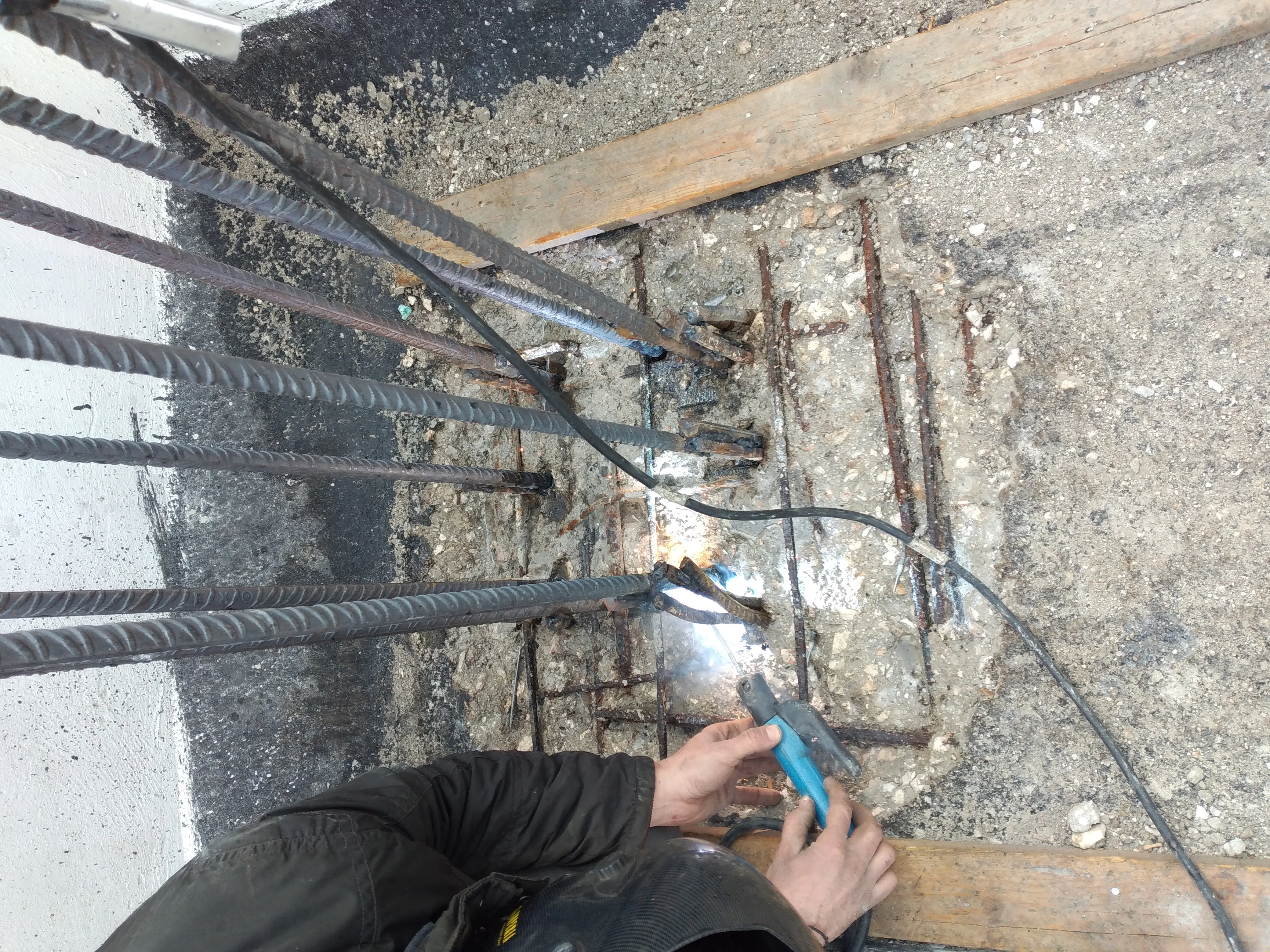 Αποκατάσταση Διαβρωμένων Υποστυλωμάτων